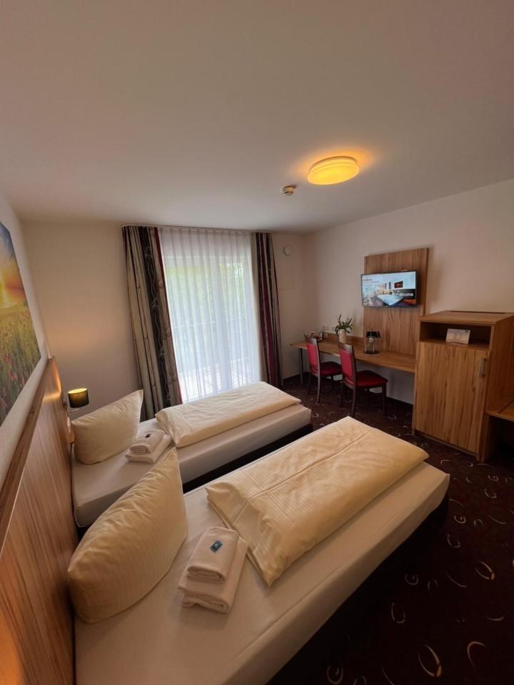 Schaefer Boardinghouse Aparthotel Gröbenzell Exteriör bild