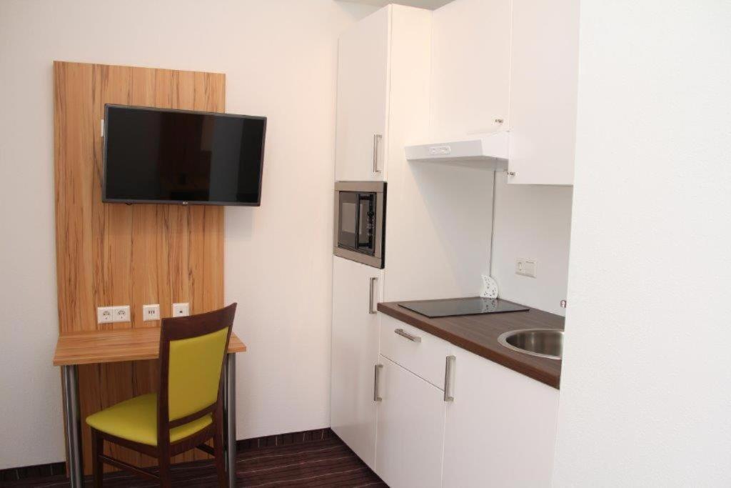 Schaefer Boardinghouse Aparthotel Gröbenzell Exteriör bild