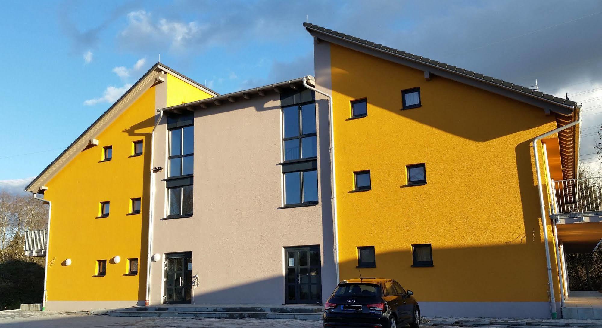 Schaefer Boardinghouse Aparthotel Gröbenzell Exteriör bild